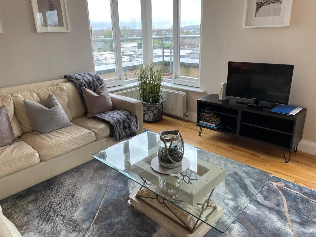Penthouse Apartment Kilkenny Bagian luar foto