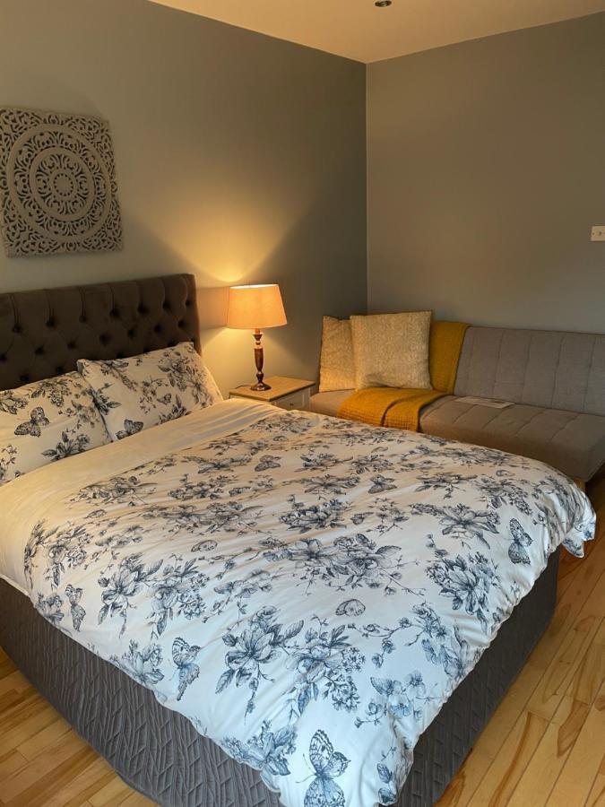Penthouse Apartment Kilkenny Bagian luar foto