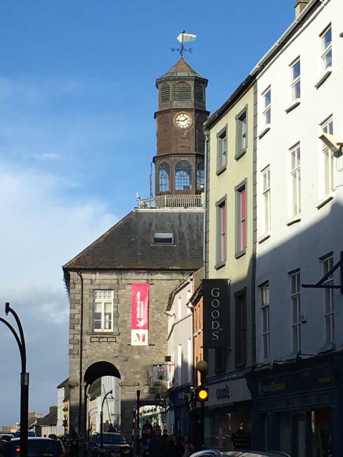 Penthouse Apartment Kilkenny Bagian luar foto