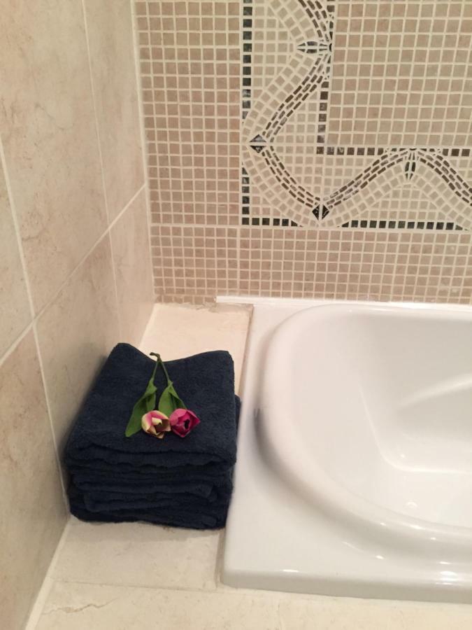 Penthouse Apartment Kilkenny Bagian luar foto